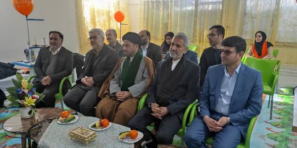 موسسه همیار زنان سرپرست خانوار نبی (ص) اکرم تیمره خمین افتتاح شد