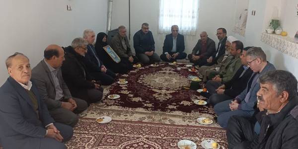 دیدار با خانواده شهید محمود هزارخانی