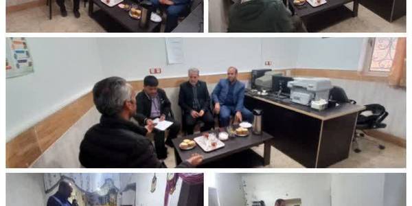 در آستانه چهل وپنجمین سالروز پیروزی انقلاب اسلامی ، میز خدمت باحضور رئیس و همکاران کمیته امداد امام خمینی شهرستان فراهان