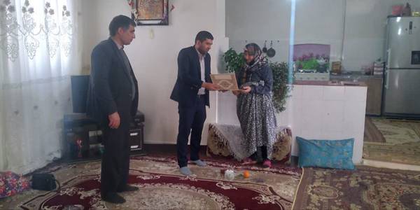 ترویج فرهنگ ایثار و شهادت