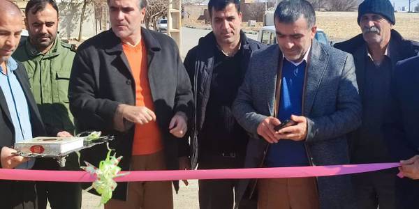 افتتاح کفپوش معابر با حضور مسئولین در روستای قاسم آباد