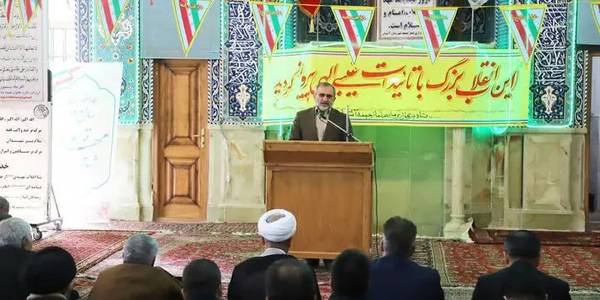 دولت سیزدهم توقف و تعطیلی ندارد