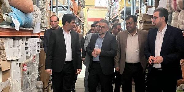 بازدید از انبار اداره کل جمع آوری و فروش اموال تملیکی استان