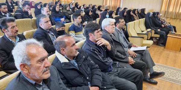 جلسه آموزشی عوامل شعب أخذ رأی