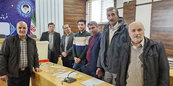 بازدید فرماندار از روند آموزش عوامل اجرایی انتخابات شهرستان