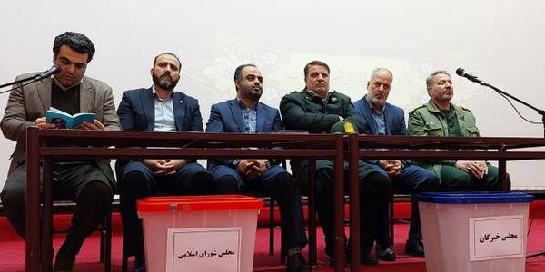 گردهمایی کلیه عوامل اجرایی و نظارت انتخابات شهرستان محلات برگزار شد.