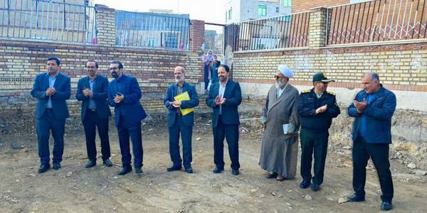 آیین کلنگ زنی احداث ۳ باب مغازه تجاری مدرسه اسماعیل بهرامی