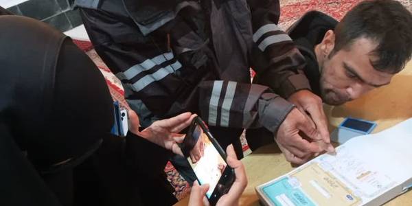 معلولیت محرومیت نیست جوان بورقانی پای کار انقلاب