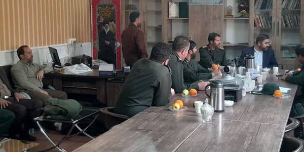 دیدارآقازیارتی فرماندار فراهان با سردار کریمی فرمانده سپاه روح‌الله استان و سرهنگ نجفی فرمانده سپاه شهرستان