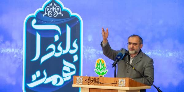 استاندار مرکزی: ۴۶۰ میلیارد تومان تسهیلات اشتغال‌زایی به مددجویان کمیته امداد پرداخت شد