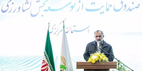 استاندار مرکزی: با کشاورزی سنتی پیشرفتی رخ نخواهد داد