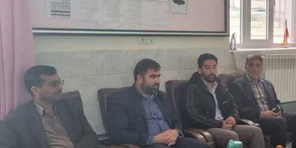 دیدار فرماندار و معاونت فرمانداری فراهان با شهردار شهر تلخاب