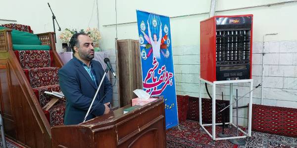 همایش ائمه جماعات ، پایگاه های بسیج و هیات امناء مساجد شهرستان محلات برگزار شد.