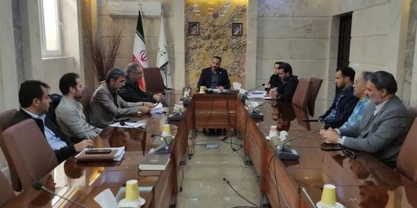 جلسه مشترک کمیسیون امور کارگری و کمیسیون کنترل و ساماندهی اتباع و مهاجرین خارجی شهرستان محلات برگزار شد.