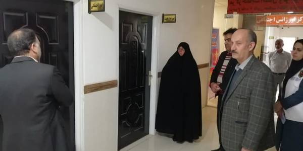 بازدید مفتح زاده مدیر کل دفتر امور بانوان و خانواده استانداری مرکزی، دکتر حسین آبادی مدیر کل بهزیستی استان مرکزی،  اله دادی معاون امور اجتماعی و خانجانی رئیس اداره بهزیستی شهرستان اراک از مرکز اورژانس اجتماعی ،  خانه امن و خانه سلامت اراک

‌دوشنبه ۲۱ اسفند ۱۴۰۲