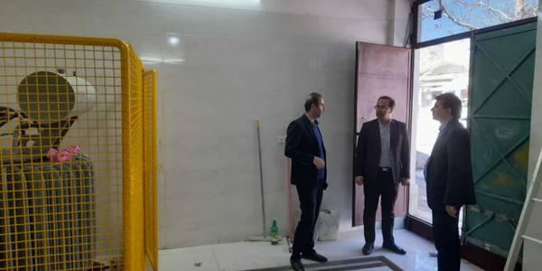 بازدید دکتر اتابکی فرماندار شهرستان به همراه شهردار از پروژه های حوزه برق