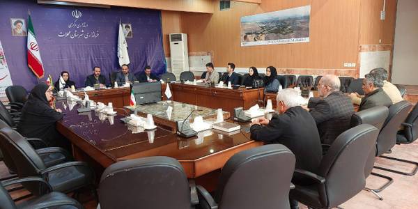 نشست صمیمی با نمایندگان فرماندار در شعب اخذ ری