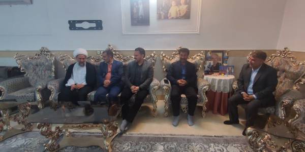 دیدار فرماندار با امام جمعه شهر زاویه