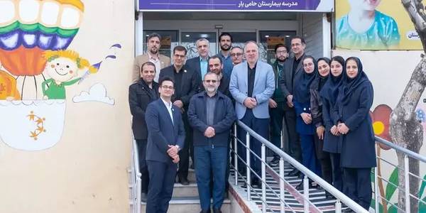 بازدید استاندار مرکزی از خیریه "حامی یار"- حمایت از فعالیت مؤسسات خیریه