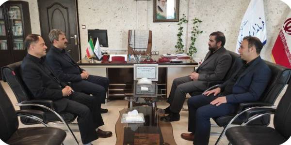 دیدار نوروزی مدیر عامل شرکت توزیع نیروی برق استان مرکزی با آقازیارتی فرماندار شهرستان فراهان