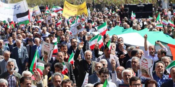 حضور مهدی الیاسی معاون استاندار و فرماندار ویژه شهرستان ساوه در راهپیمایی حماسی روز جهانی  قدس