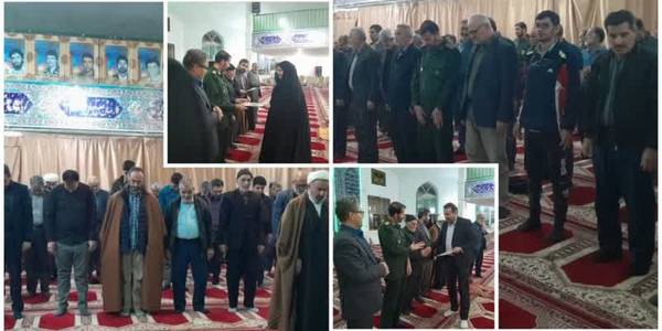 ضیافت افطاری ۱۰۰۰ نفری در روستای کودزر با حضور آقازیارتی فرماندار فراهان