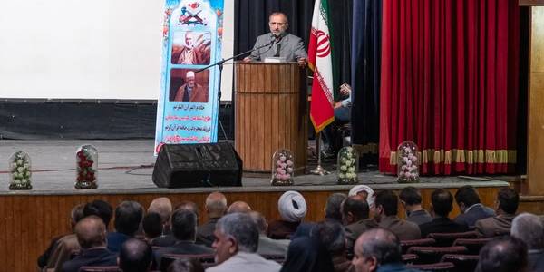 استاندار: استان مرکزی در حوزه‌های قرآنی خوش درخشیده است