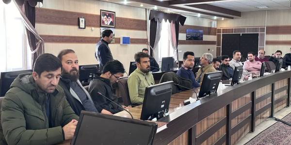 برگزاری دوره حقوقی قرارداد ها ویژه ناظرین فنی دهیاری های استان