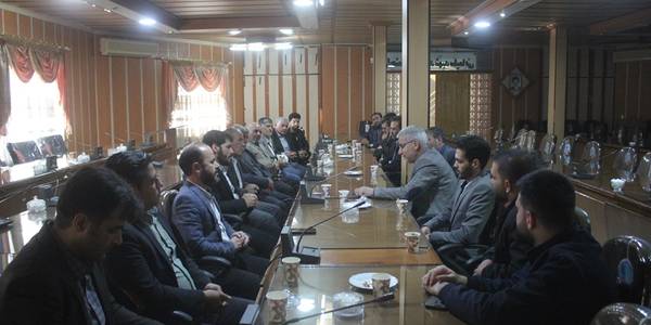 دیدار نوروزی اعضای جبهه انقلاب شهرستان با فرماندار خمین برگزارشد