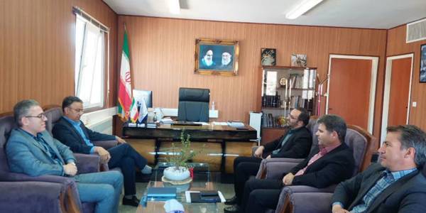 دیدار محمدی مدیر کل منابع طبیعی و آبخیزداری استان مرکزی با اتابکی فرماندار شهرستان تفرش