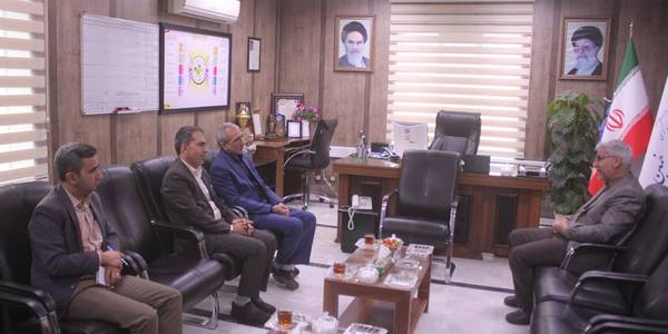 دیدار نوروزی مدير كل دامپزشكي استان با فرماندار شهرستان خمين برگزار شد