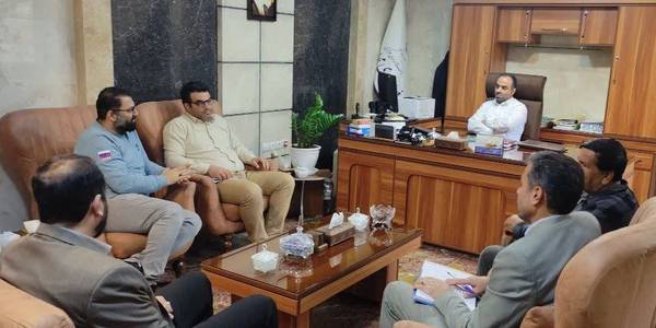 جلسه هماهنگی جهت تعمیر و راه انداری استخر شنای محلات