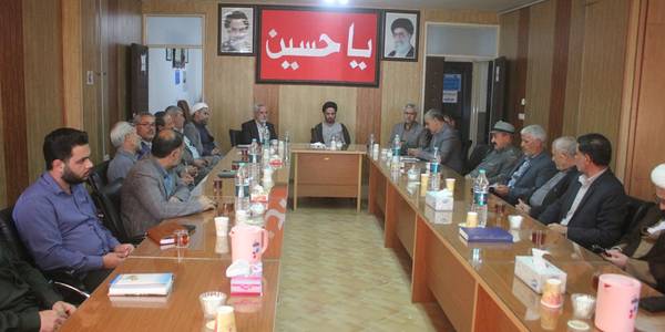 اولین نشست هیات امنای ستاد توسعه و بازسازی عتبات عالیات شهرستان خمین برگزار شد