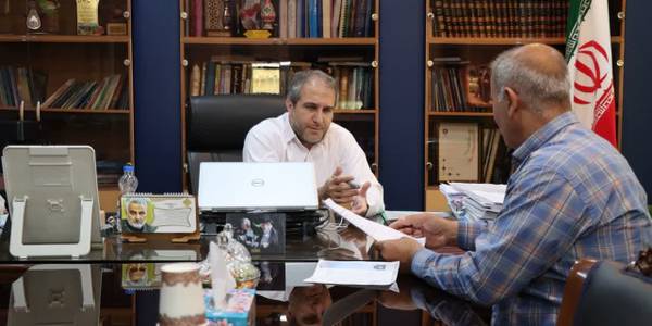 ملاقات مردمی   مهدی الیاسی معاون استاندار و فرماندار ویژه شهرستان ساوه.