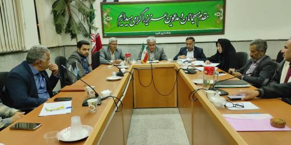جلسه بررسی مسائل و مشکلات دهستان خرمدشت بخش کمره شهرستان خمین برگزار شد
