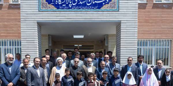 استاندار: استان مرکزی پیشرو در جلب مشارکت خیرین مدرسه‌ساز- سیستم گرمایشی مدارس استانداردسازی شد