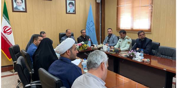 جلسه اجراي سند كنترل و كاهش خشونت، تصادفات و سرقت شهرستان كميجان برگزار گردید