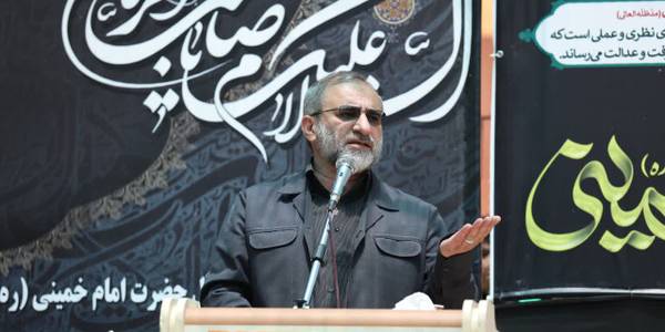 استاندار مرکزی: تداوم راه روشن رئیس جمهور شهید به انتخاب مردم وابسته است- مردم‌سالاری دینی میراث ماندگار امام (ره)