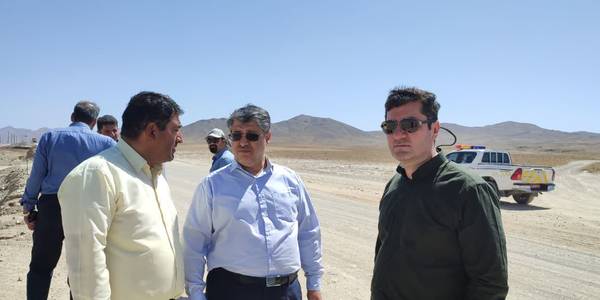 بازدید از پروژه‌های ساخت راه روستایی «یاسبلاغ» و تعریض محور «کمیجان - ساروق» در شهرستان کمیجان