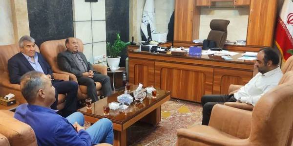 دیدار رییس انجمن معدنکاران استان با سرپرست فرمانداری شهرستان محلات