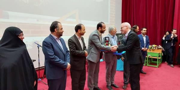 برگزاری مراسم گرامیداشت روز معلم