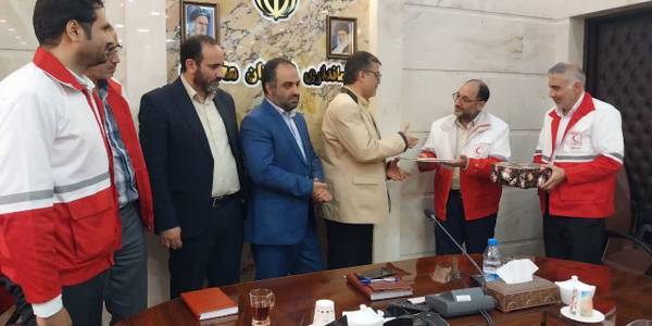 نشست سرپرست فرمانداری شهرستان محلات با اعضای جمعیت هلال احمر شهرستان