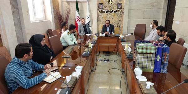 جلسه تقدیر از روابط عمومی‌های برتر ادارات شهرستان محلات در فرمانداری برگزار شد.