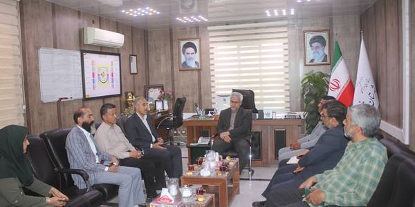 نشست مدیران ادارات زیر مجموعه وزارت جهاد کشاورزی با فرماندار شهرستان خمین برگزار شد