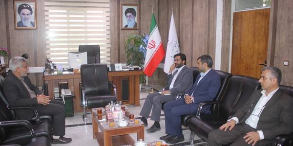 نشست مدیر کل تعاون ، کار و رفاه اجتماعی استان با فرماندار شهرستان خمین