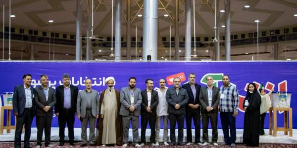 بررسی میدانی وضعیت شعب اخذ رأی توسط استاندار مرکزی