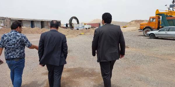 بازدید سرپرست فرمانداری شهرستان محلات از کارخانه آرد رفیعیان و پروژه جاده زیرآب