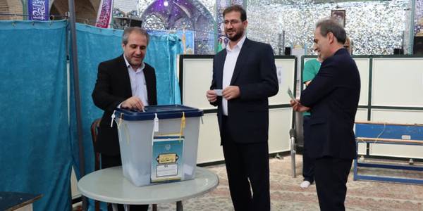 حضور مردم و مسئولین پای صندوق‌های رأی - چهاردهمین دوره انتخابات ریاست جمهوری