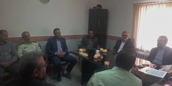 تقدیر از کارکنان اداره مبارزه با قاچاق کالا و ارز فرماندهی انتظامی استان