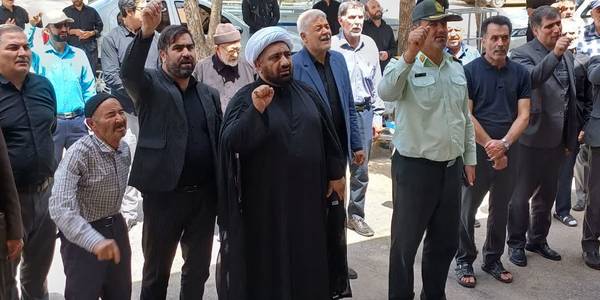 اجتماع نمازگزاران فراهانی در حمایت از مردم و کودکان مظلوم غزه